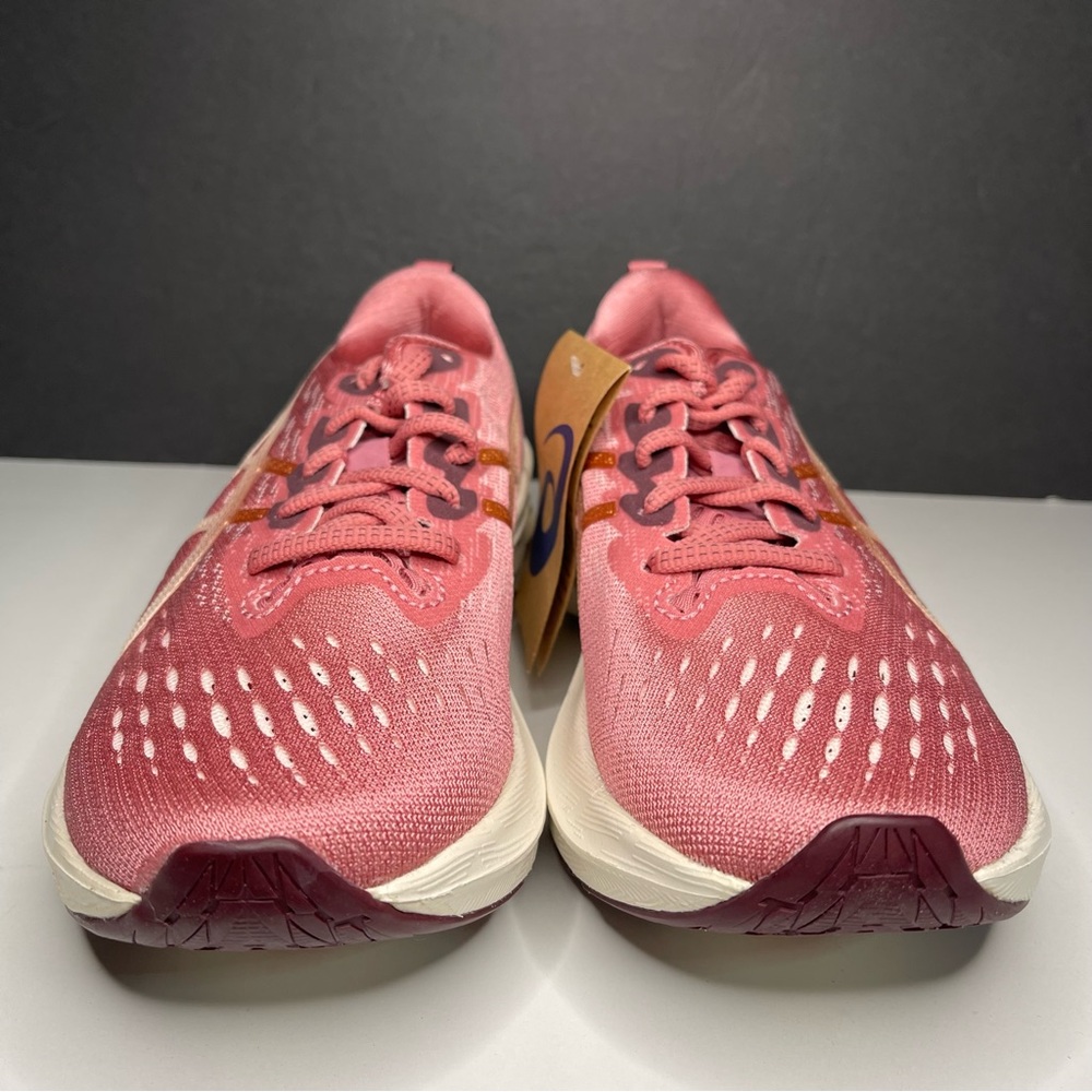 Asics Novablast 2 Smokey Rose/Pure Bronze Women’s size 8 - Picture 2 of 10